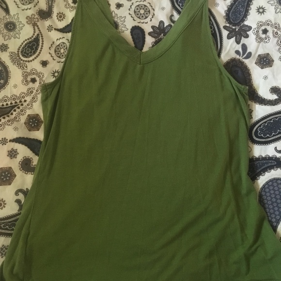 Banana Republic Green Sleeveless Top - Picture 3 of 3